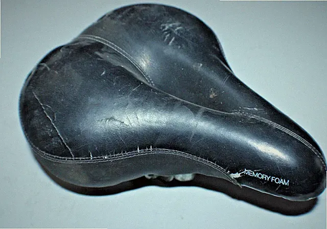 Bell Comfort Cruiser Bike Saddle 260/205mm Black Hybrid Memory Foam USA Shipper!