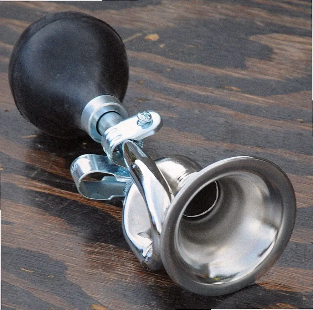 Cool Chrome Bugle Trumpet Bicycle HORN 4 Vintage Schwinn Cruiser Bike Fixie Bell